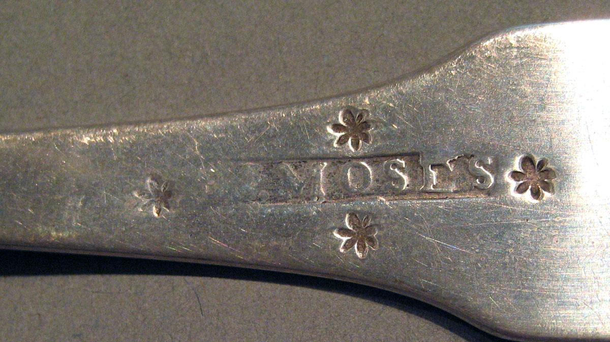 1998.0004.1550.001 Silver Spoon mark