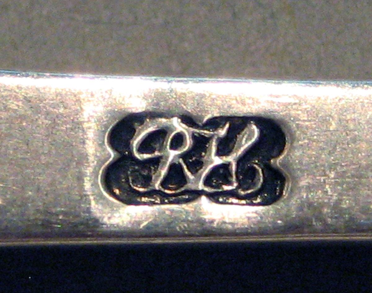 1998.0004.1553.004 Silver Spoon mark