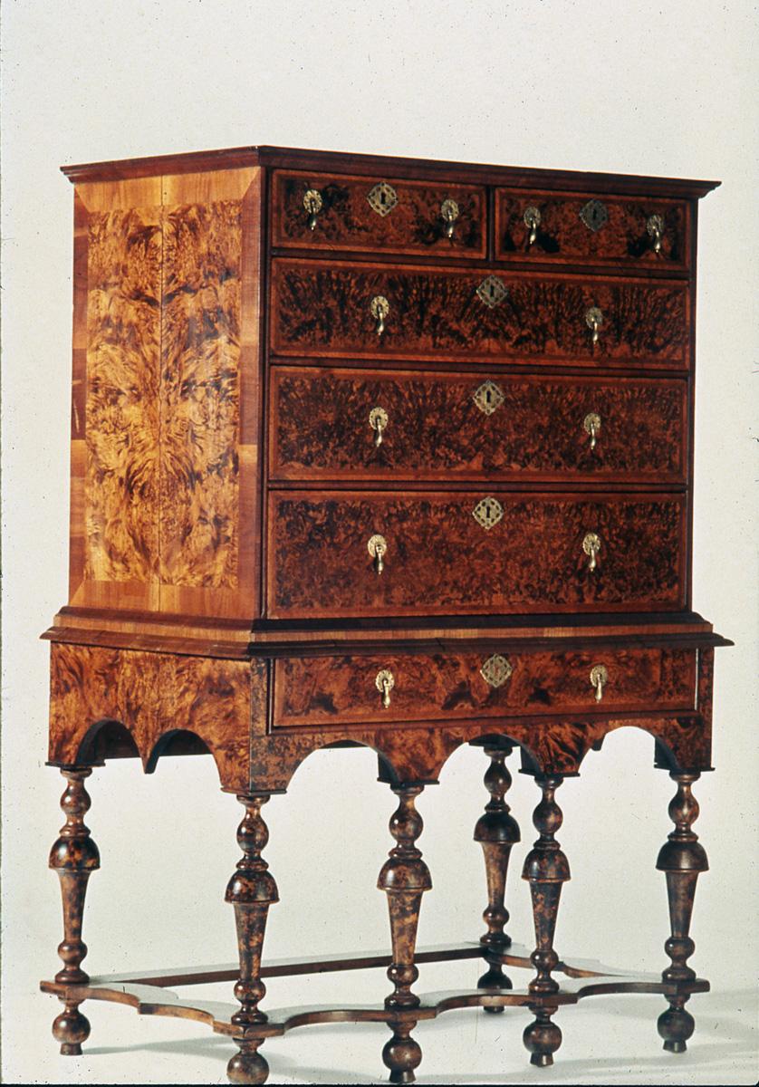 1958.0579 Chest of drawers, High chest