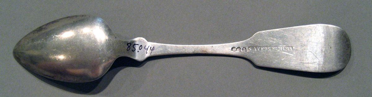 1998.0004.1563.001 Silver Spoon underside