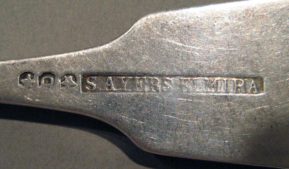1998.0004.1563.003 Silver Spoon mark