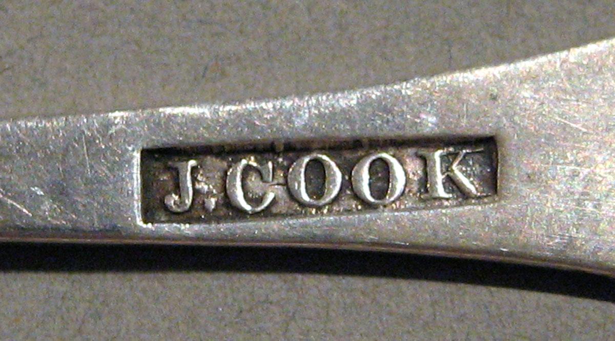 1998.0004.158 Silver Spoon mark