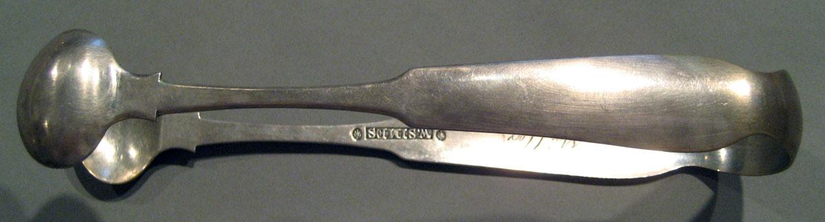 1998.0004.161 Silver Tongs view 2