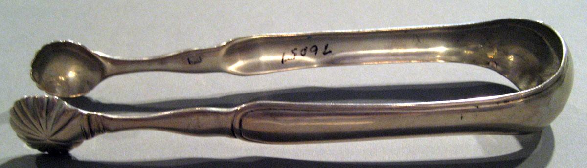 1998.0004.162 Silver Tongs view 2