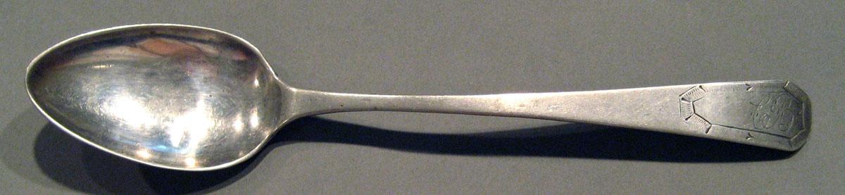 1998.0004.1667 Silver Spoon upper surface