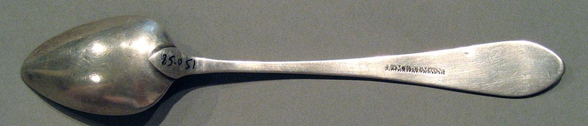 1998.0004.1669 Silver Spoon underside