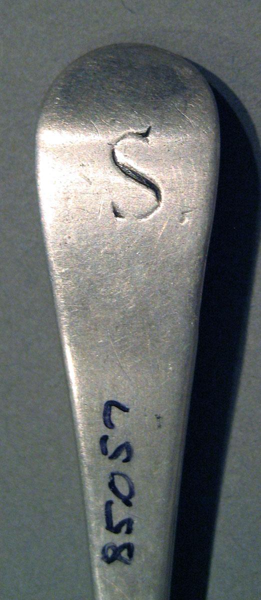 1998.0004.1675 Silver Spoon engraving