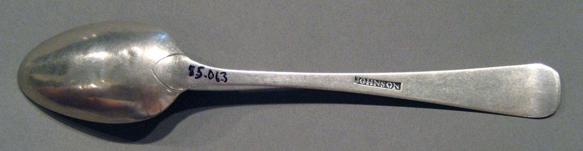 1998.0004.1681 Silver Spoon underside