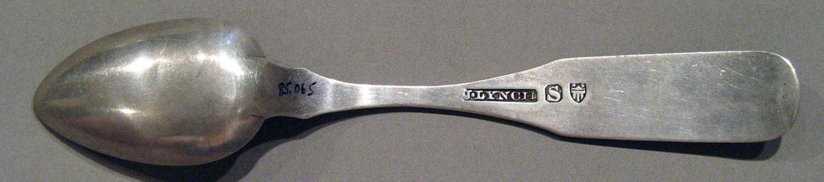 1998.0004.1683 Silver Spoon underside