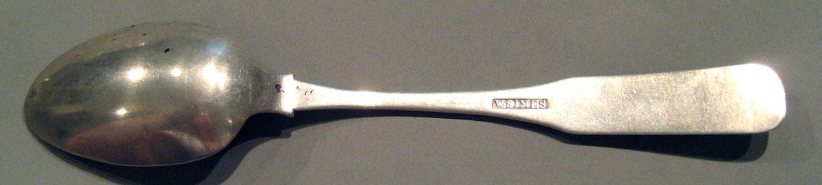 1998.0004.1688 Silver Spoon underside