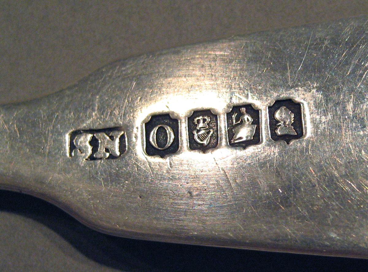 1998.0004.1689 Silver Spoon mark