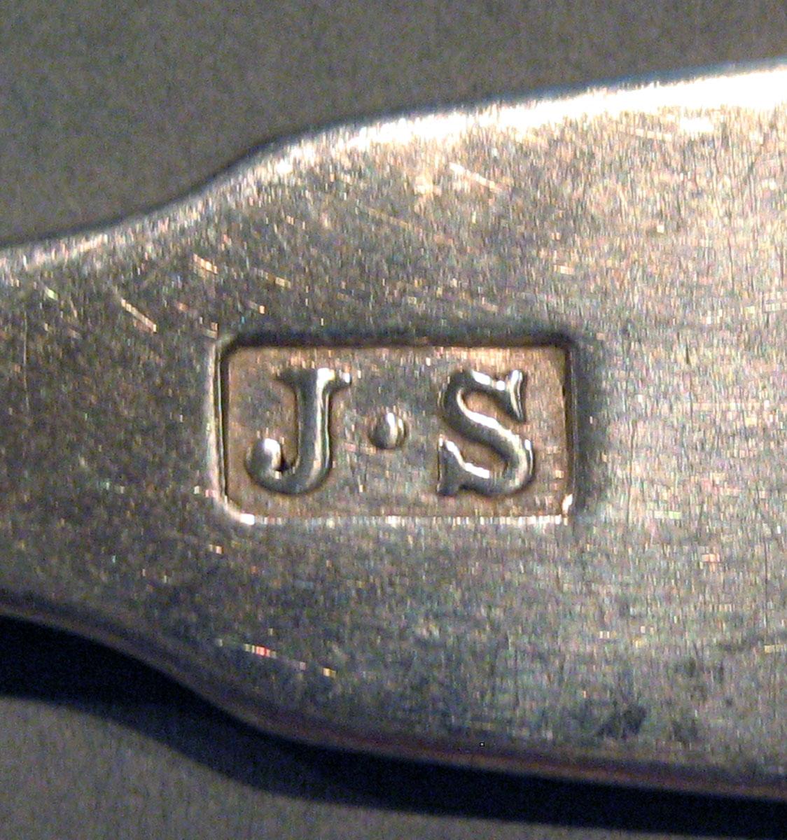 1998.0004.1690.001 Silver Spoon mark
