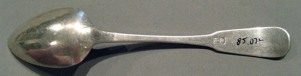 1998.0004.1690.006 Silver Spoon underside