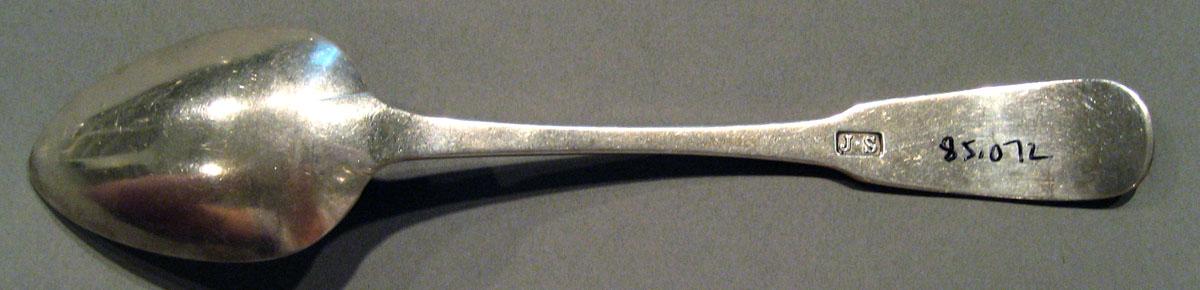 1998.0004.1690.007 Silver Spoon underside