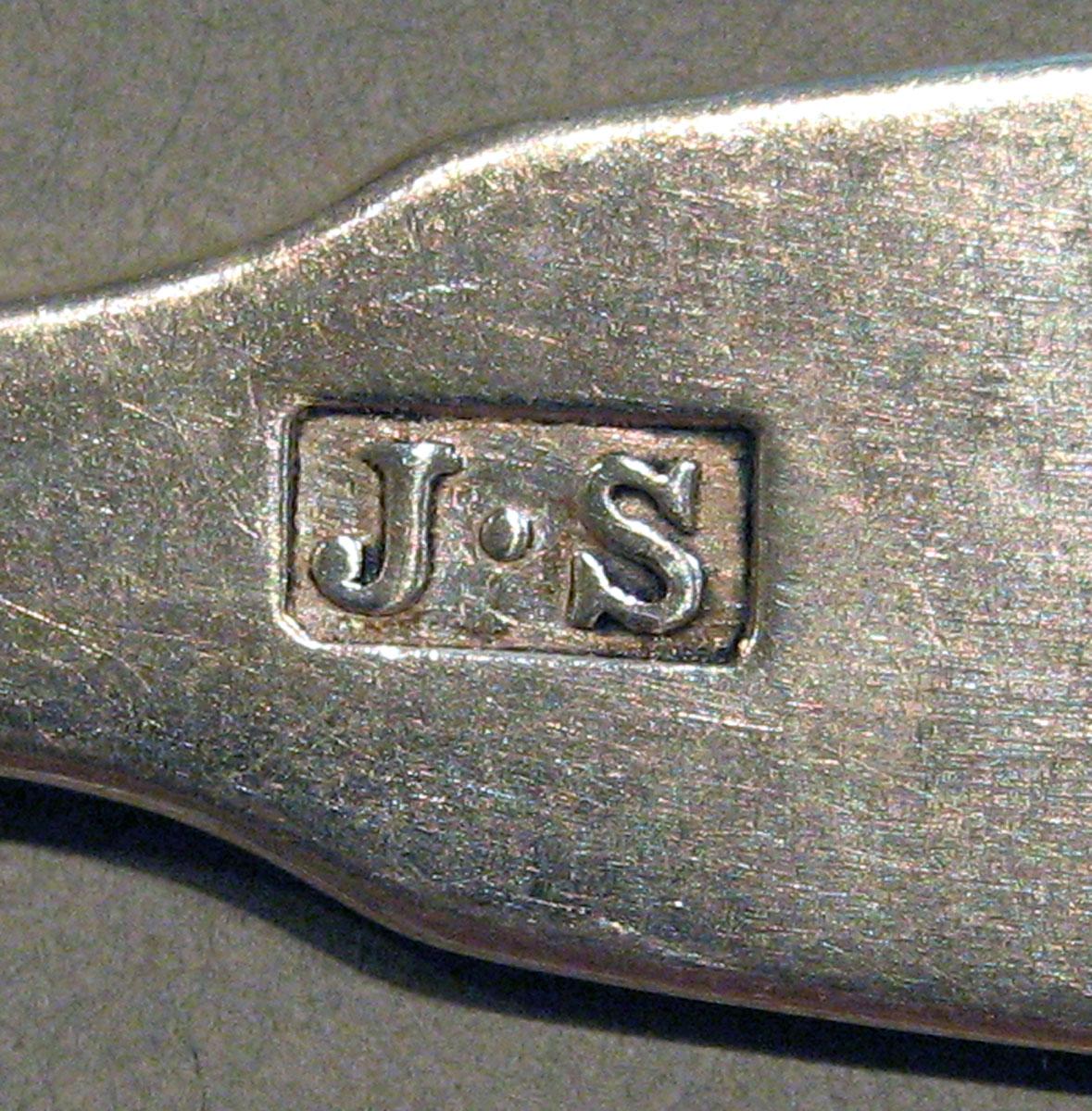 1998.0004.1690.008 Silver Spoon mark