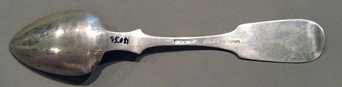 1998.0004.1699 Silver Spoon underside