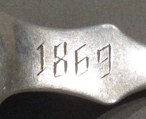 1998.0004.1710 spoon underside engraving 2