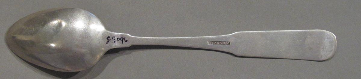 1998.0004.1712 spoon underside