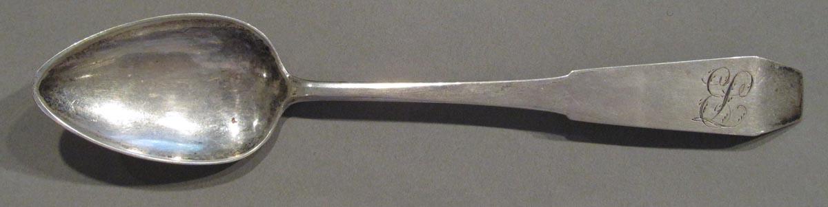 1998.0004.1723 spoon upper surface