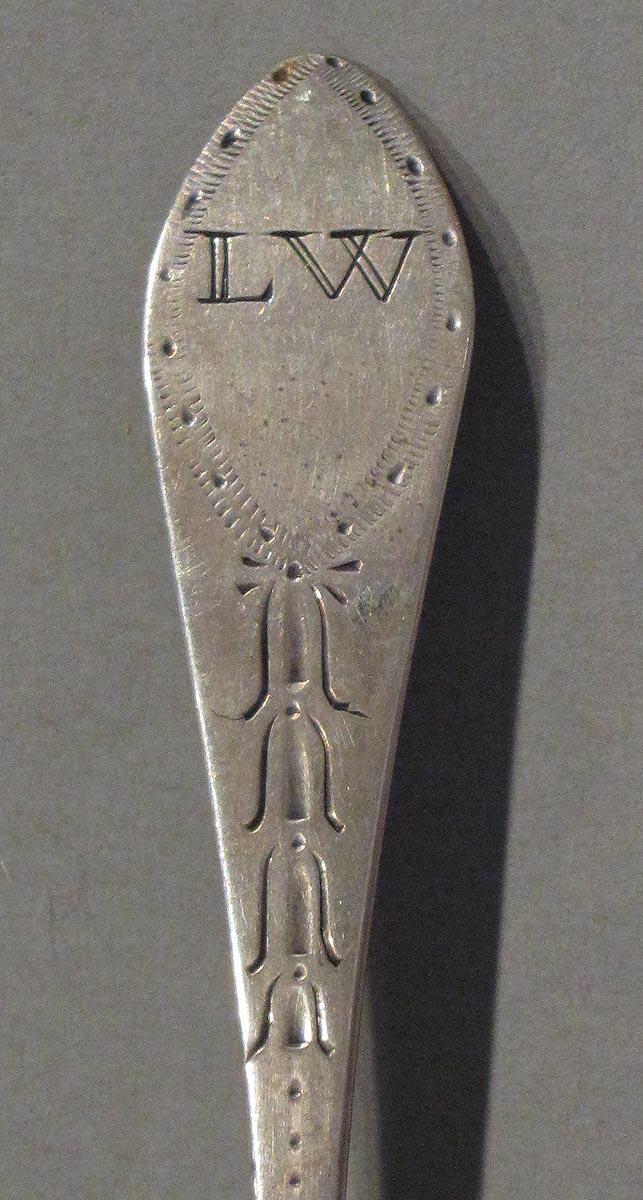1998.0004.1725.002 spoon engraving