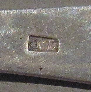 1998.0004.1727 spoon mark
