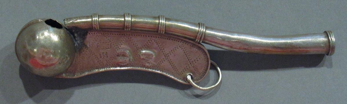 1998.0004.1740 whistle underside