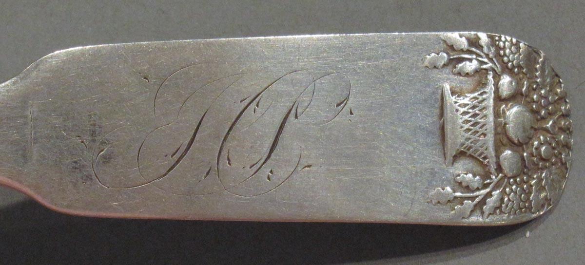 1998.0004.1742 spoon engraving