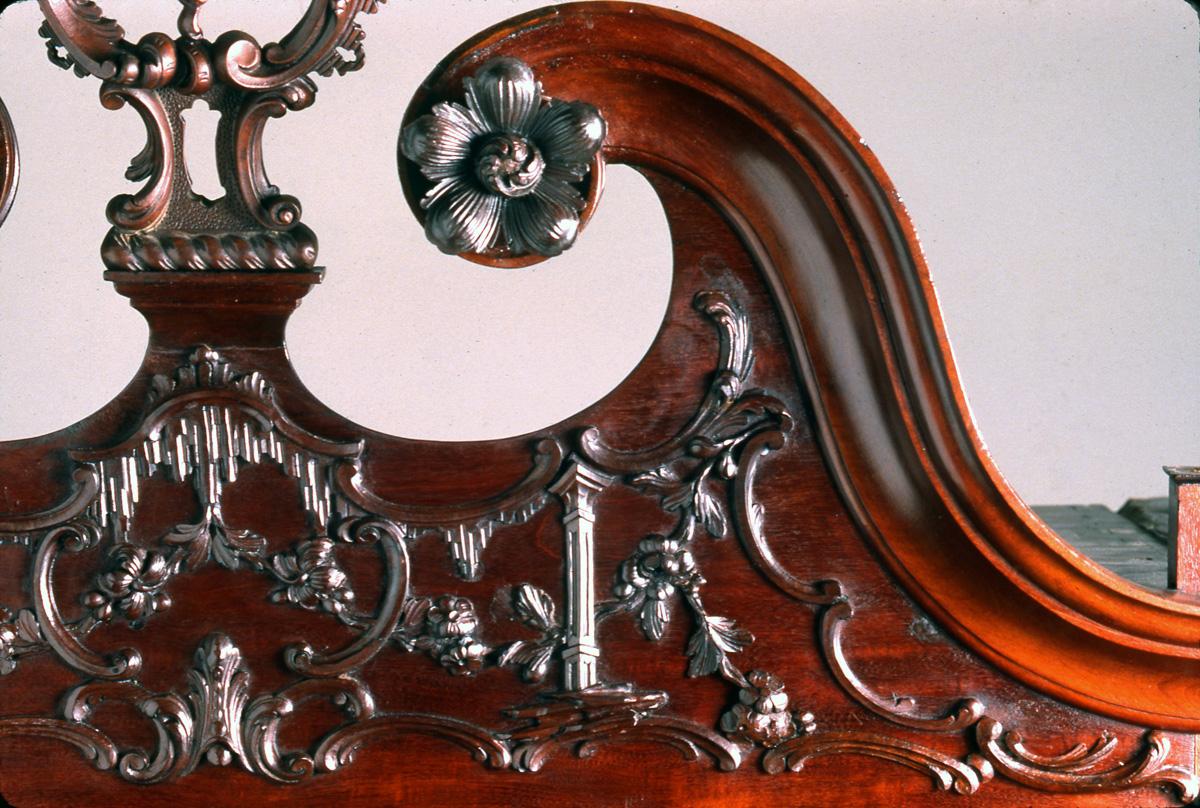 1958.0592 High chest (detail 2)