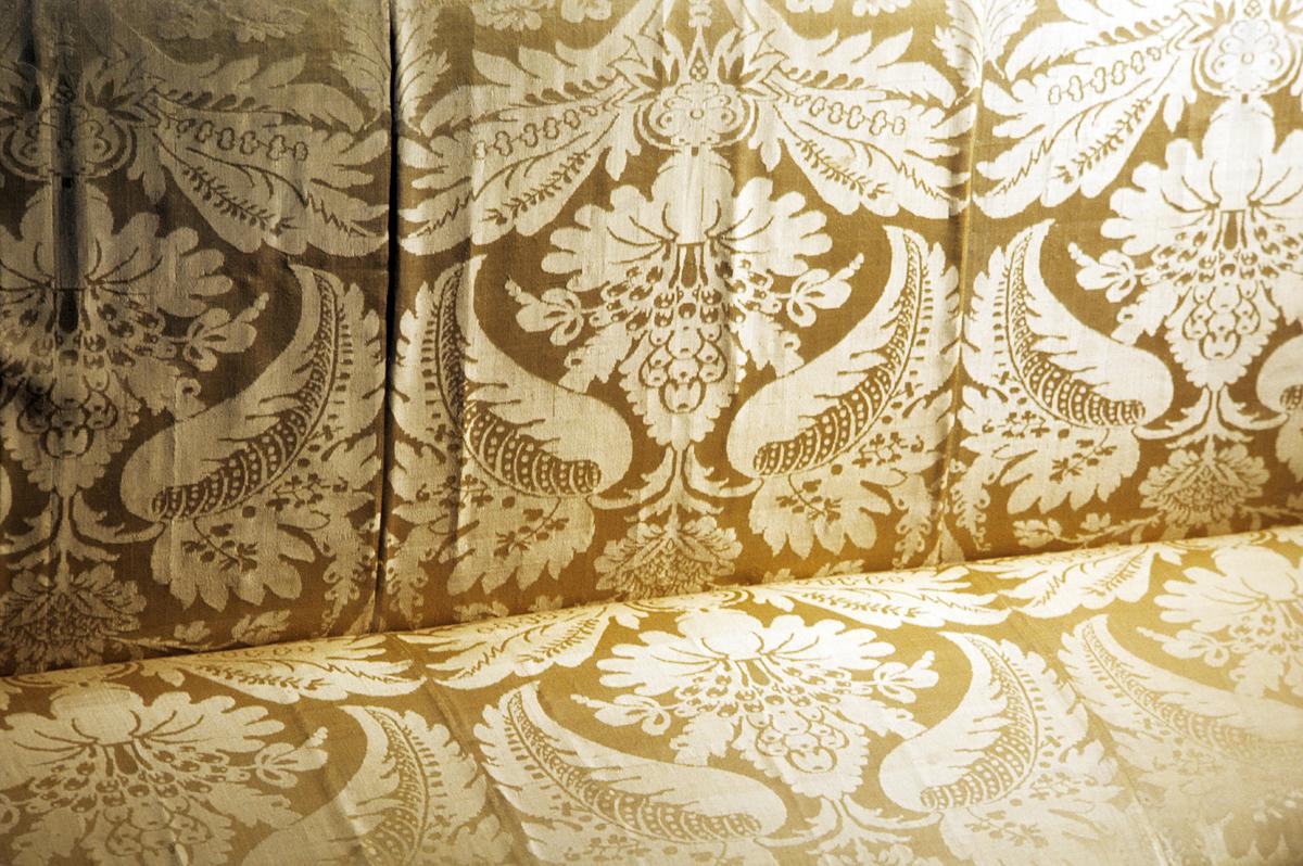 1958.0593 Sofa, Pattern Detail
