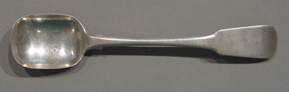 1998.0004.1755 spoon upper surface