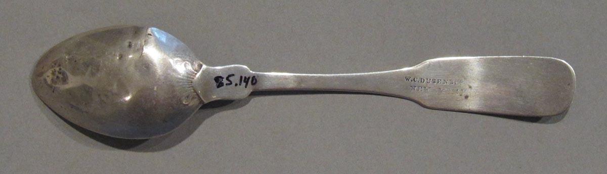 1998.0004.1757 spoon underside