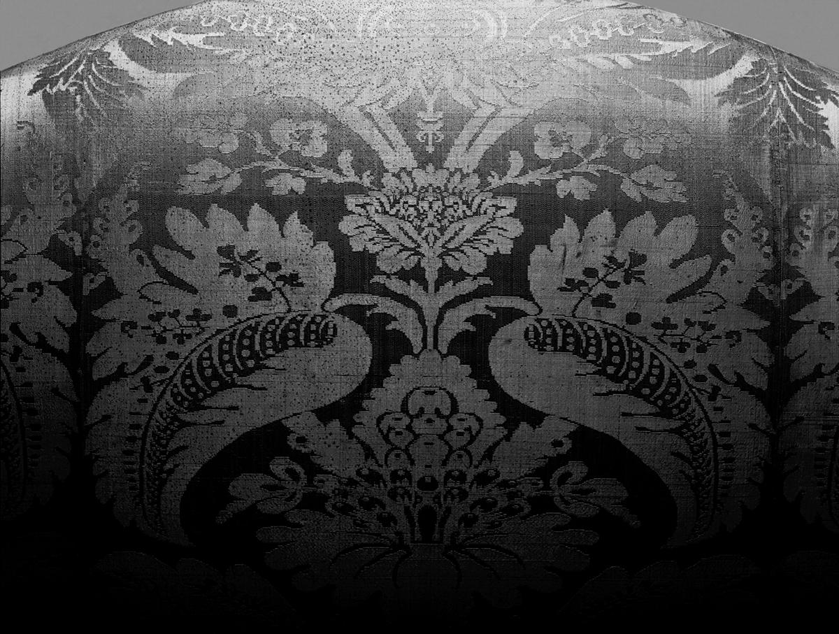 1958.0594 Sofa, detail 2