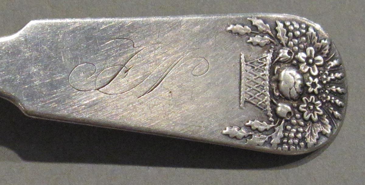 1998.0004.1761 spoon engraving