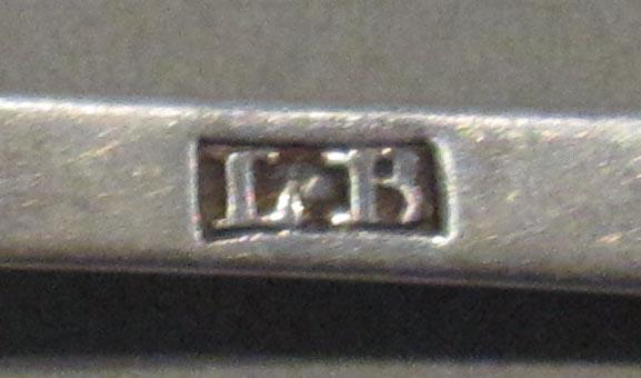 1998.0004.1762 spoon mark