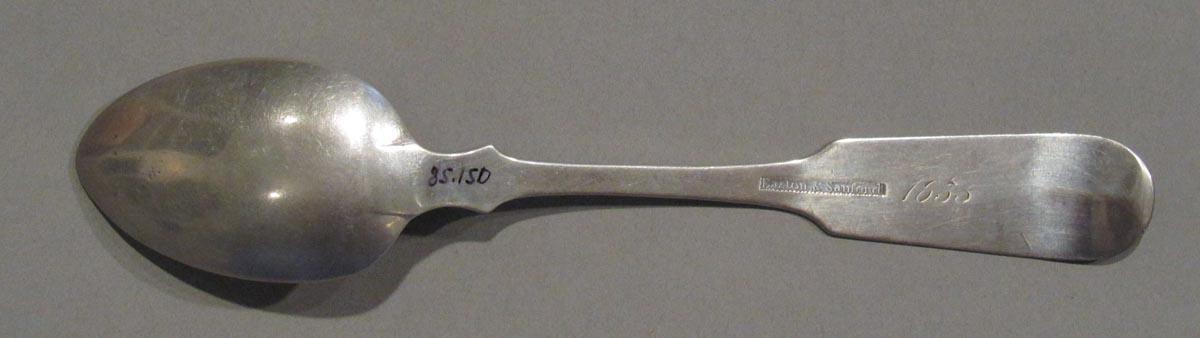 1998.0004.1766 spoon underside