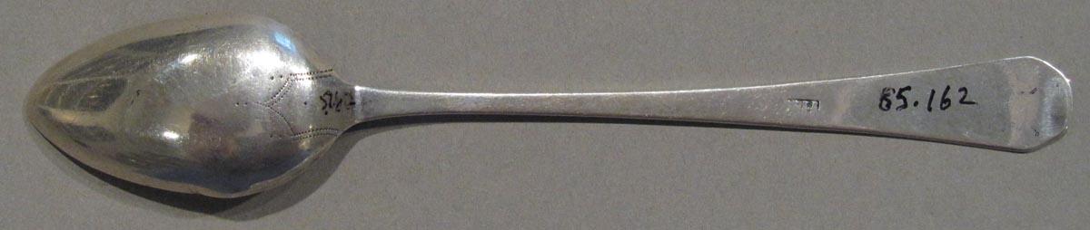 1998.0004.1778 spoon underside