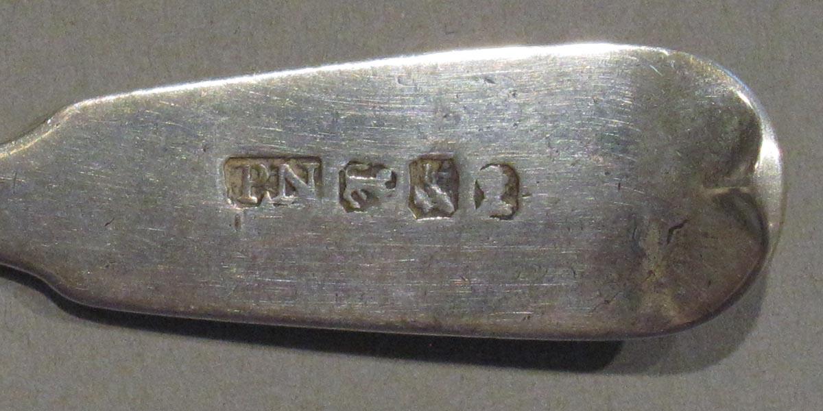 1998.0004.1790 spoon marks