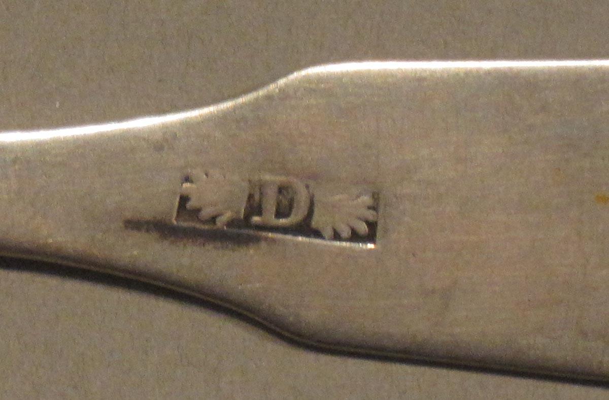 1998.0004.1791.001 spoon mark