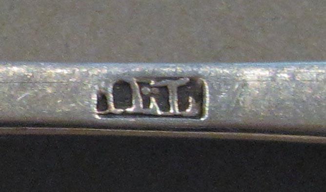 1998.0004.1795 spoon mark