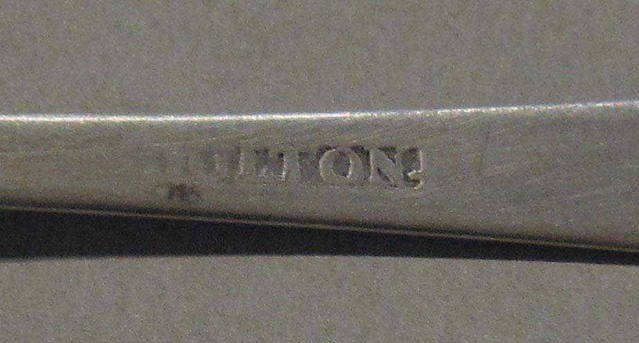 1998.0004.1796 spoon mark