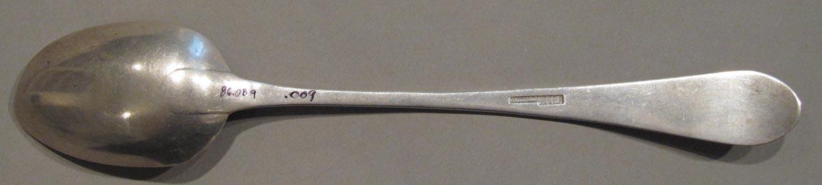 1998.0004.1799 spoon underside