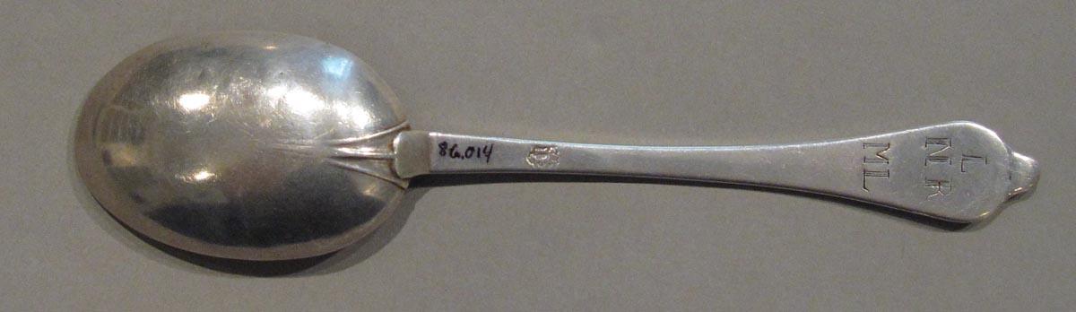 1998.0004.1804 spoon underside