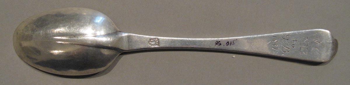 1998.0004.1805 spoon underside