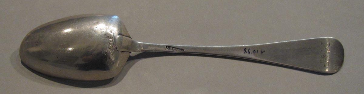 1998.0004.1808 spoon underside