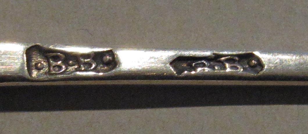 1998.0004.1814 spoon mark