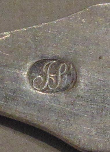 1998.0004.1818.001 spoon mark