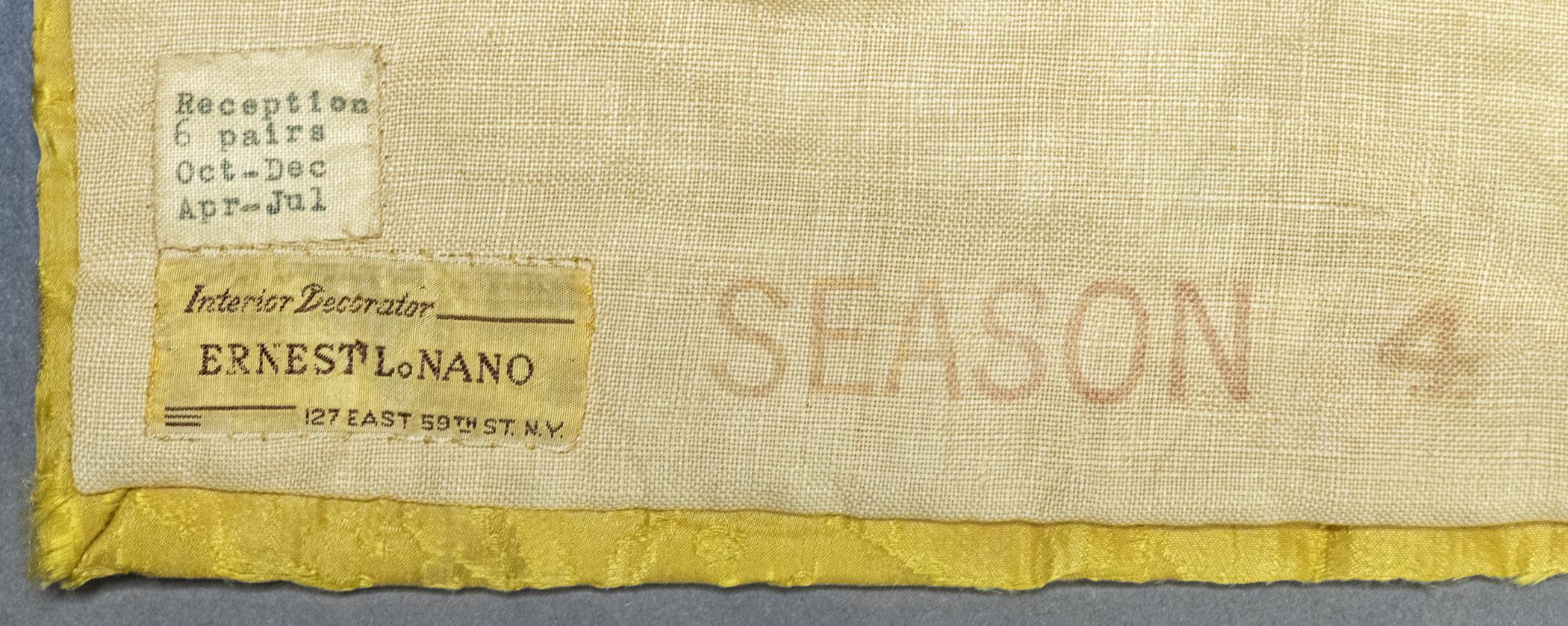 1958.0601.001 B Window hanging, detail 1, label
