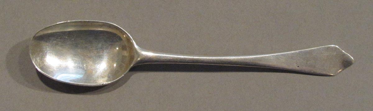 1998.0004.1821.001 spoon upper surface