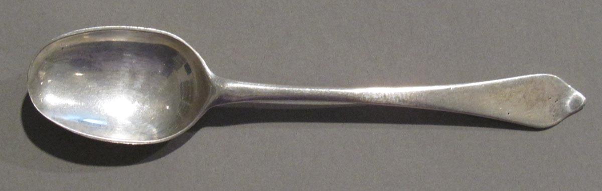 1998.0004.1821.004 spoon upper surface