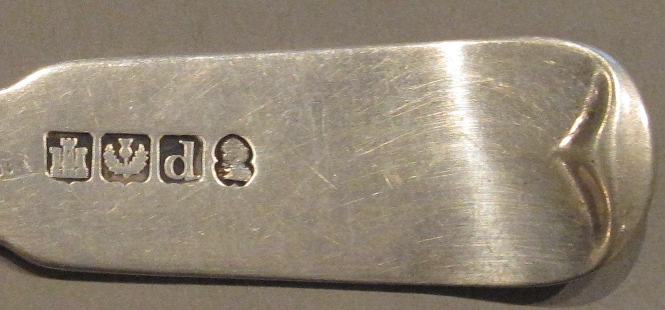 1998.0004.1822 spoon marks